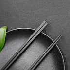 New Reusable Black Chinese Chopsticks Food Sushi Sticks Safe Plastic Food Grade High Temperature Sterilizable Chopsticks