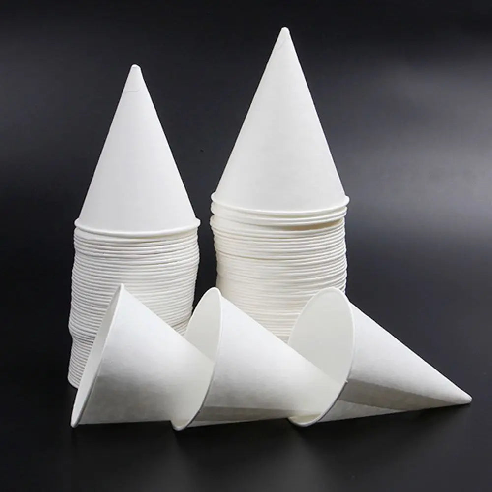 200Pcs 3.7Oz/4.5Oz White Paper Cone Cups Coated 200 Count Snow Cone Cups Heat-resistant Multi-functional Cone Party Tableware