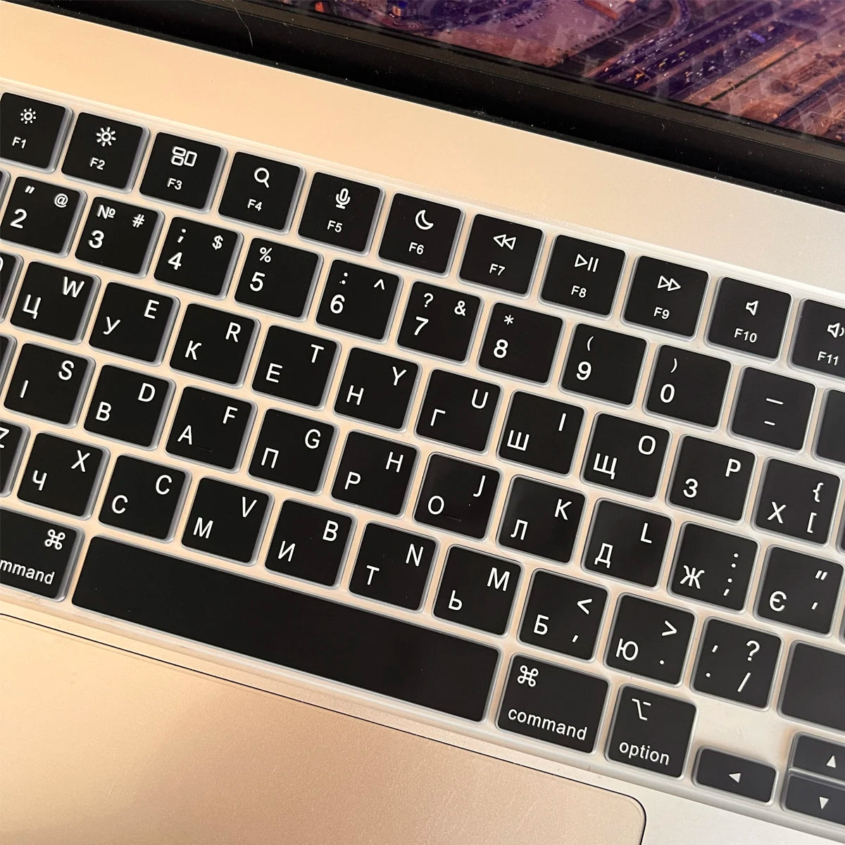 Ukraine Version Silicone Keyboard Protector Cover Waterproof Dustproof Skin for MacBook M5 M4 M3 M2A3113 A3240 A3241 A3401 A3112