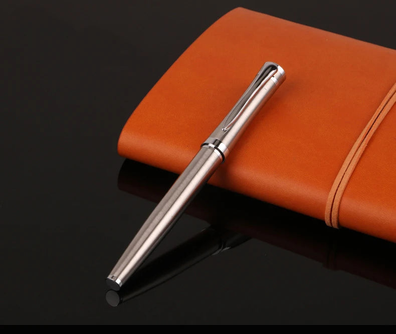 Luxury Metal Silver Black Signature Ballpoint Pens for Business Writing Office Supplies Stationery Customized Logo Name Gift