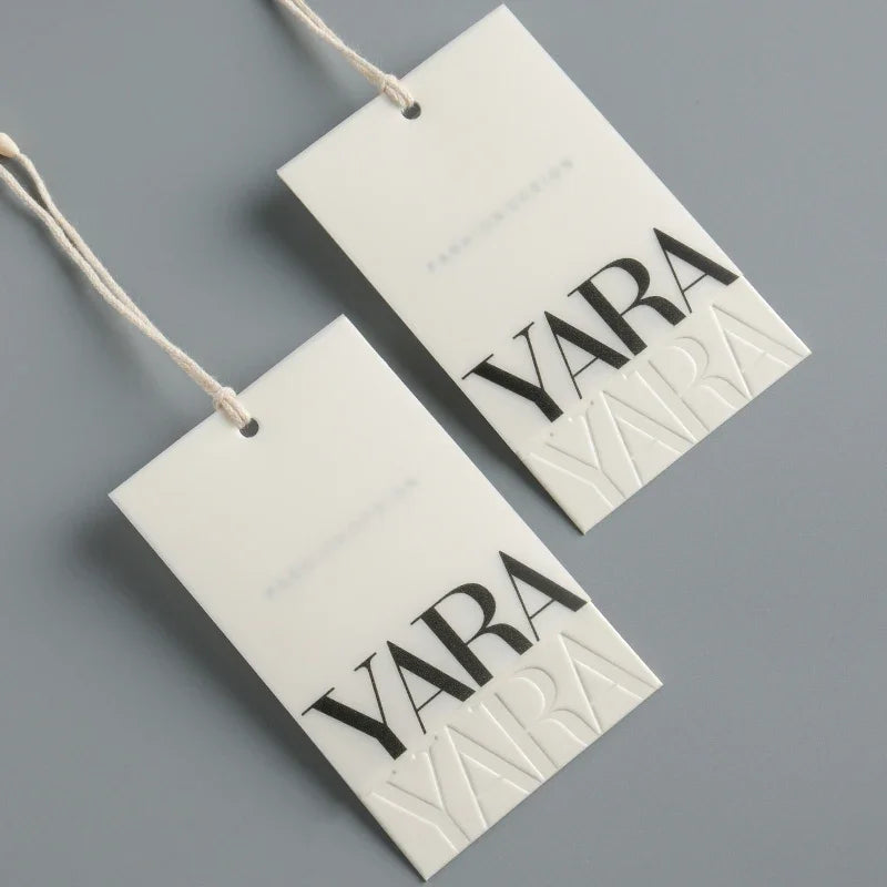 100pcs Clothing Shop Hangtags Custom-made High-grade Women's Clothing Labels Custom Logo Beige Card Hanging Tags for Clothes