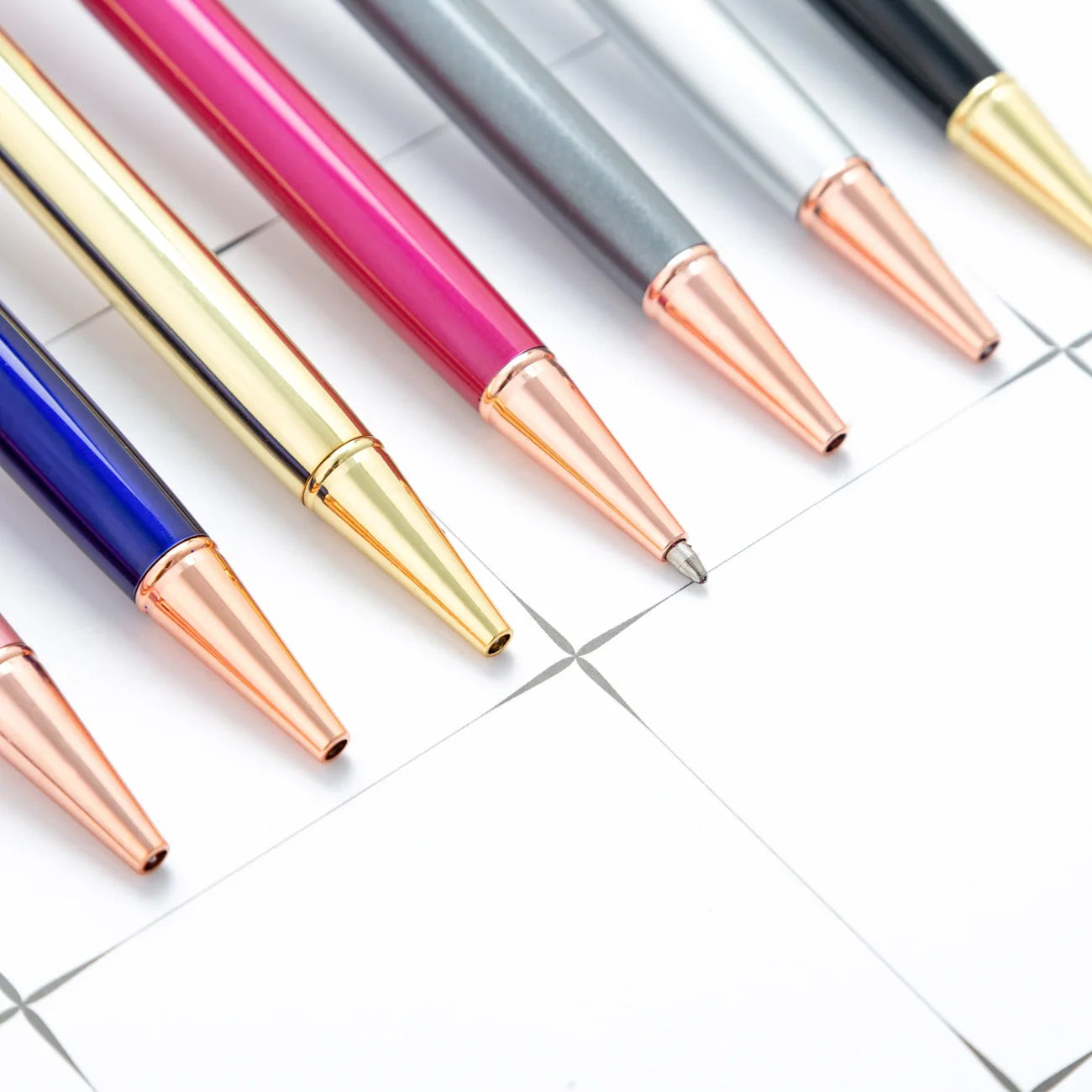 Lytwtw's Ballpoint Pen Oil Metal Office School Supplies Stationery Spinning Rose Gold Gift Cute Clip Glitter