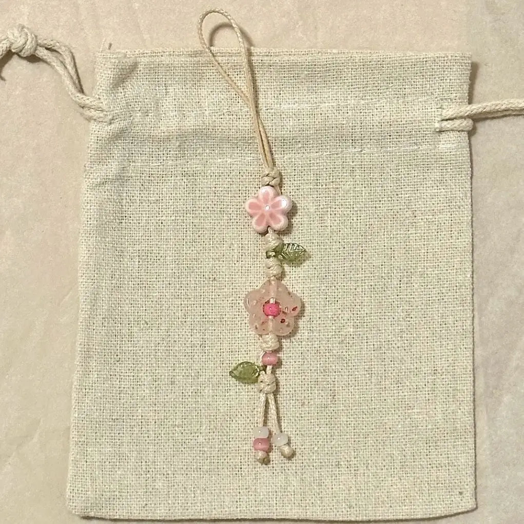 Cute Star Flower Phone Charm Strap Kawaii Ceramic Beaded Phone Lanyard Pastel Colors for Girls Bag Camera Pendant