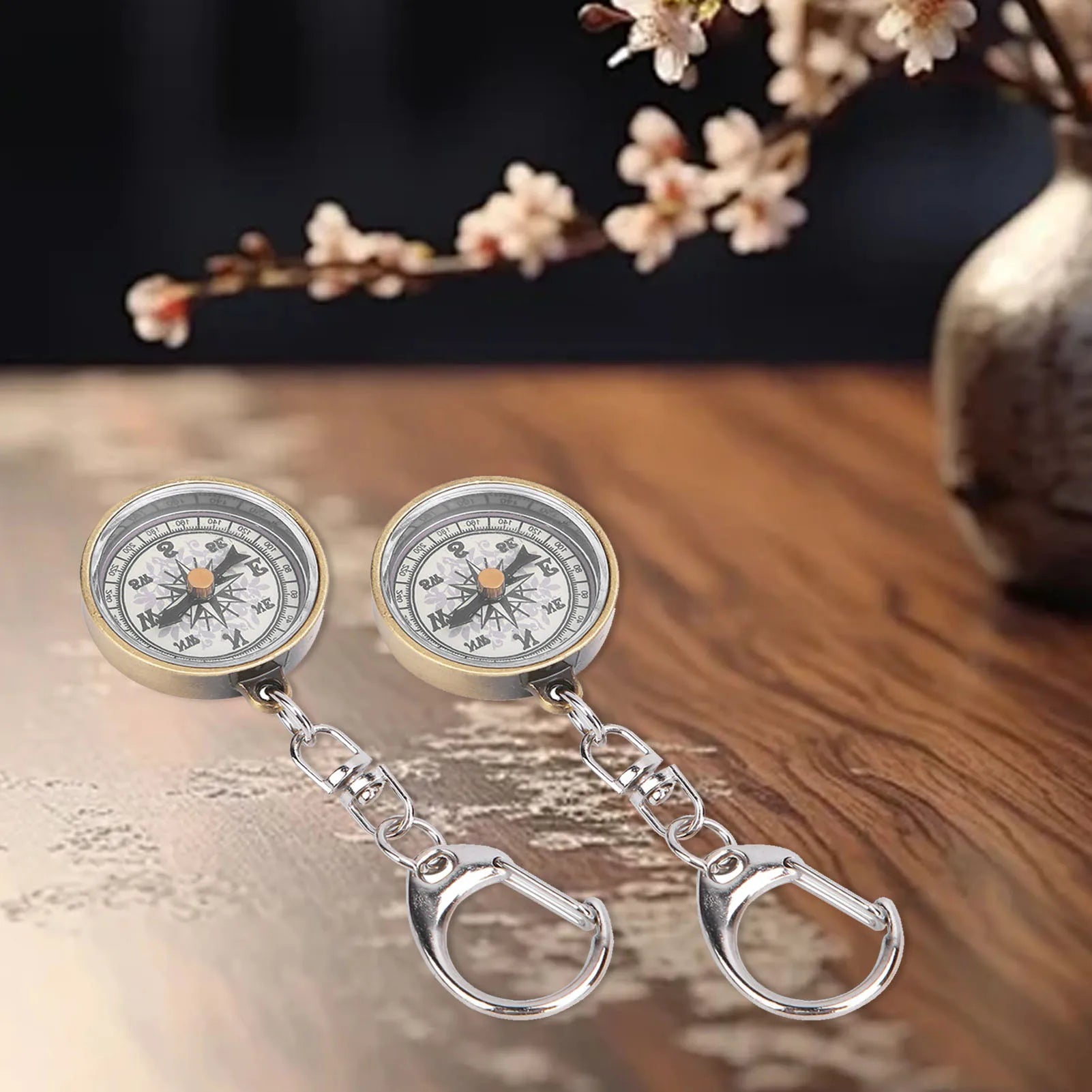 2PCS Lightweight Compass Keychain Vintage Zinc Alloy Pocket For Outdoor Camping/Travel/Direction Navigation Tool Survival Guide