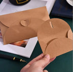 50pcs Japanese Kraft Paper Heart Envelopes - Vintage Ins Aesthetic for Couples Love Letters, European Style Creative Pouch