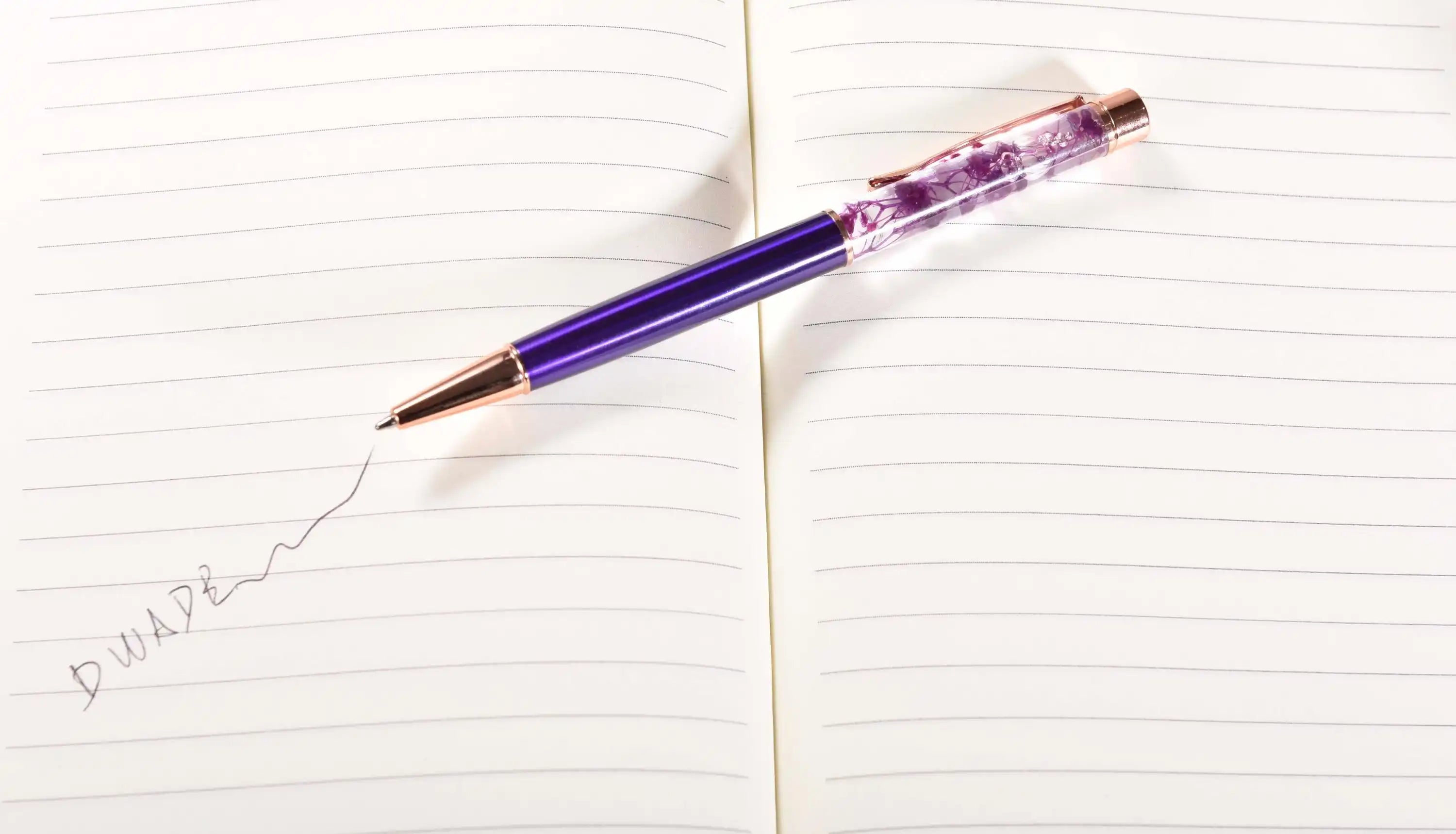 Custom Engraved Pens,Crystal Diamond Pen,Bridesmaid Pens,Wedding Gifts,Bridal Shower Gifts,Graduation Gift,Office Gift  for Mom