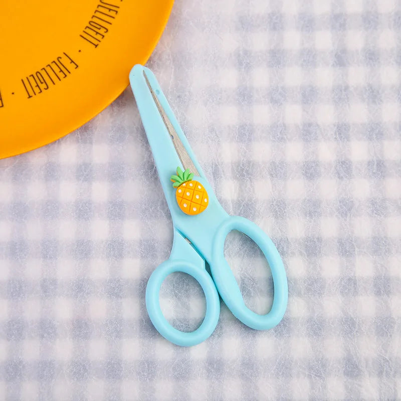 1pcs Cartoon Child Safety Scissors Stationery DIY Paper Cutting Cute Student Office Portable Art Scissors Tool