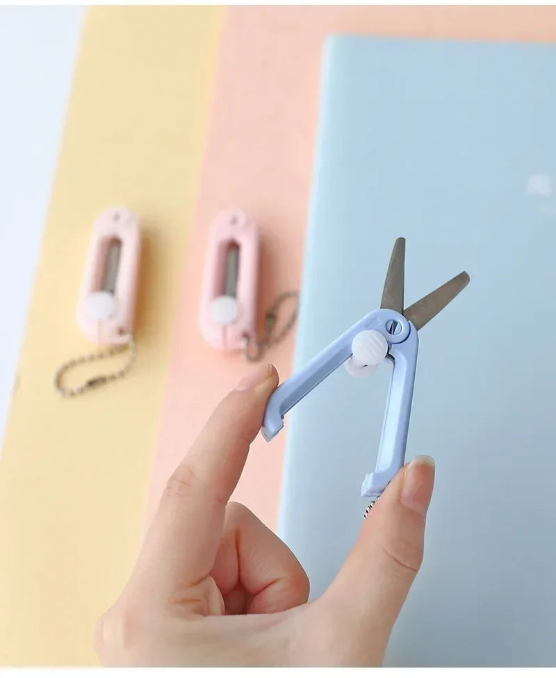 Creative Mini Portable Folding Scissors Morandi Simple Paper-Cutting Art Tool Stationary Scissors Office School Supplies.