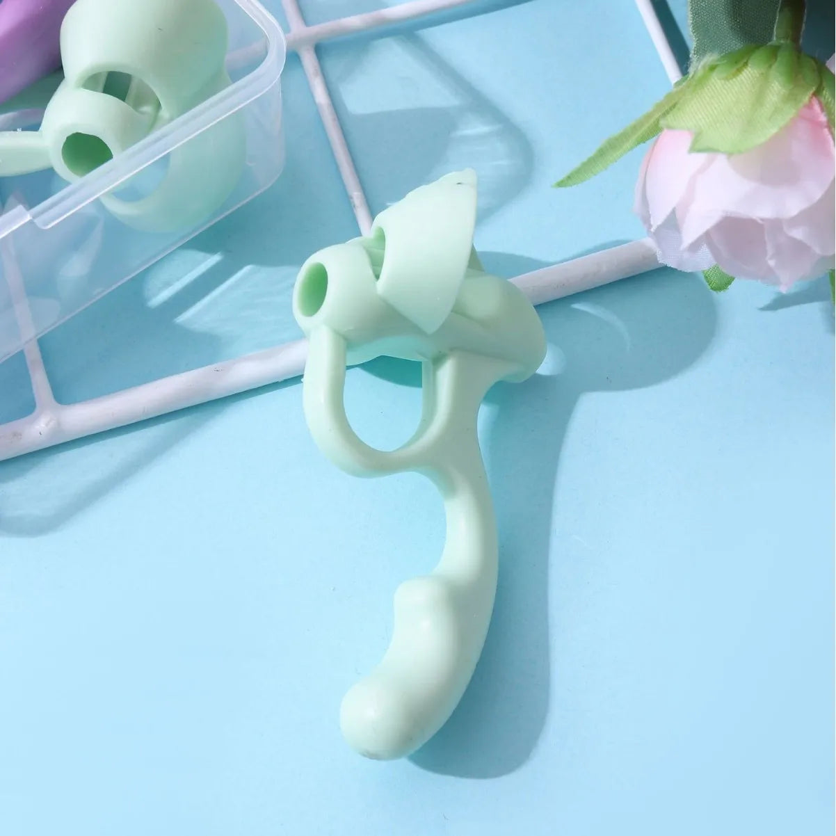 Silicone Pencil Grips Children's Writing Pencil Pen Holder Five Fingers Fixed Handwriting Posture Correction Assisted Grip