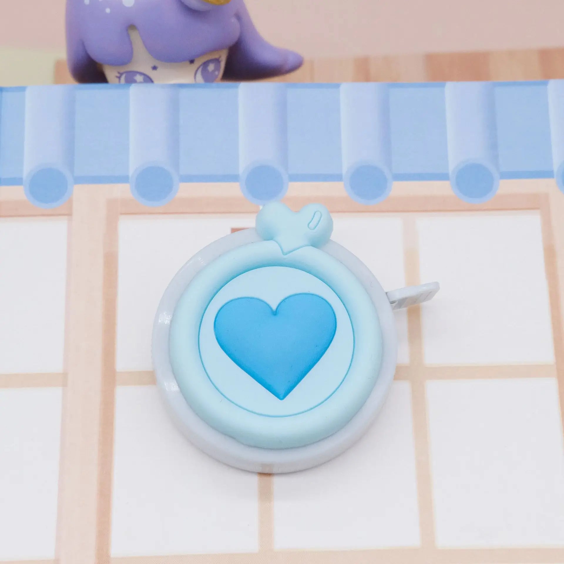 1pc Compact Retractable Pastel Heart-Shaped Mini Tape Measure - for Body Measurements, Clothing