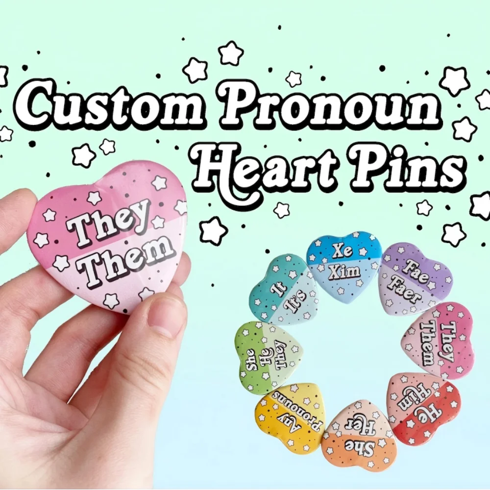 Custom Heart-Shaped Tinplate Pins Personalized Text Pattern Logo Printing Metal Badge Brooch Children And Friends Gift Wholesale