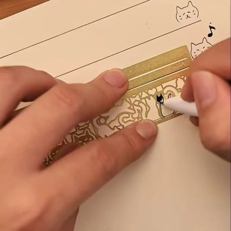 1pc Kawaii Cat Ruler Hollow Metal Bookmark Ruler Multifunctional Ruler for Painting Drawing Diary Hand Account Tool Cute Gift