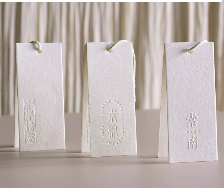 Professional Manufacturer's Custom Eco-Friendly Logo Swing Tags Garment Paper Hang Tags For Shoes and Clothing Use