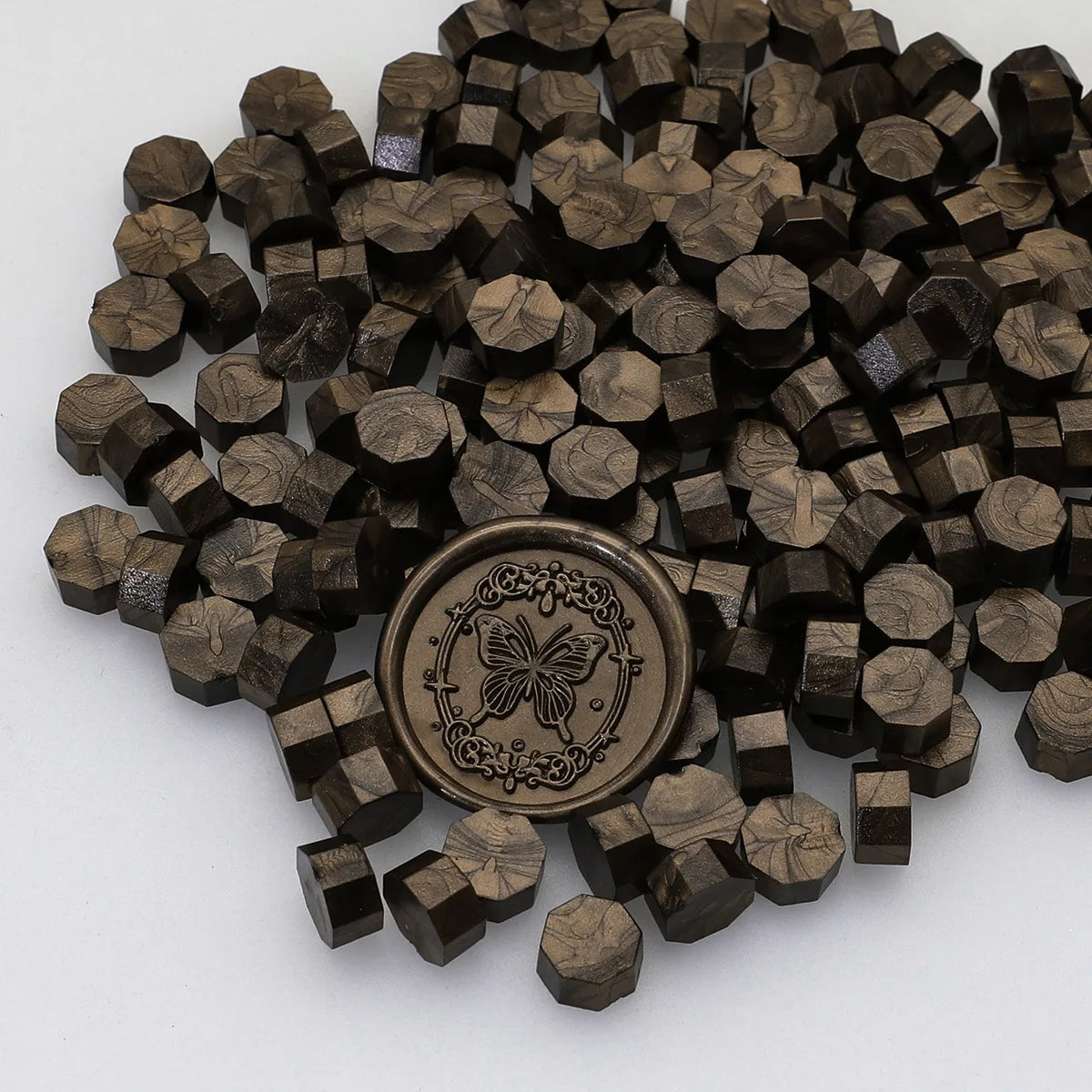 100pcs/bag Octagonal Sealing Wax Beads for Wax Stamps is Suitable for Wedding Invitations, Envelope Cards, Christmas Gift