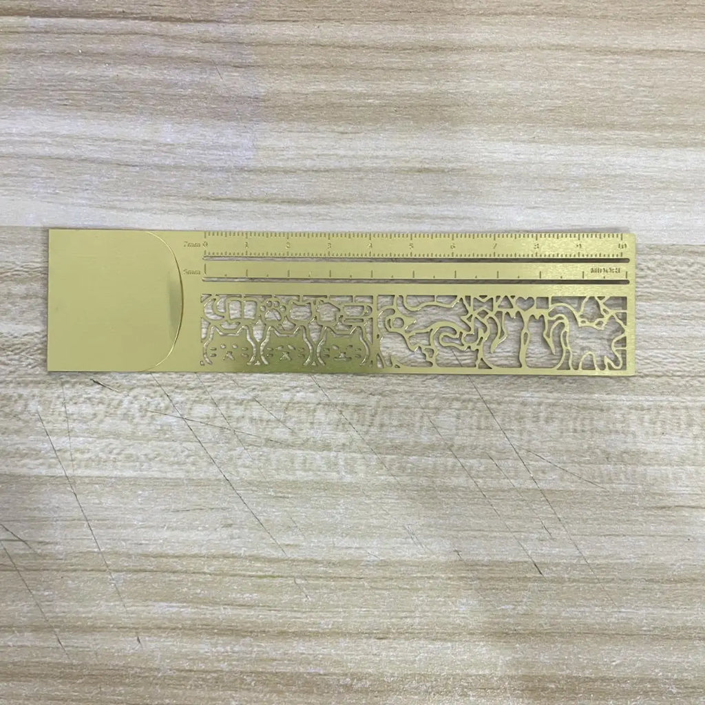 1pc Kawaii Cat Ruler Hollow Metal Bookmark Ruler Multifunctional Ruler for Painting Drawing Diary Hand Account Tool Cute Gift