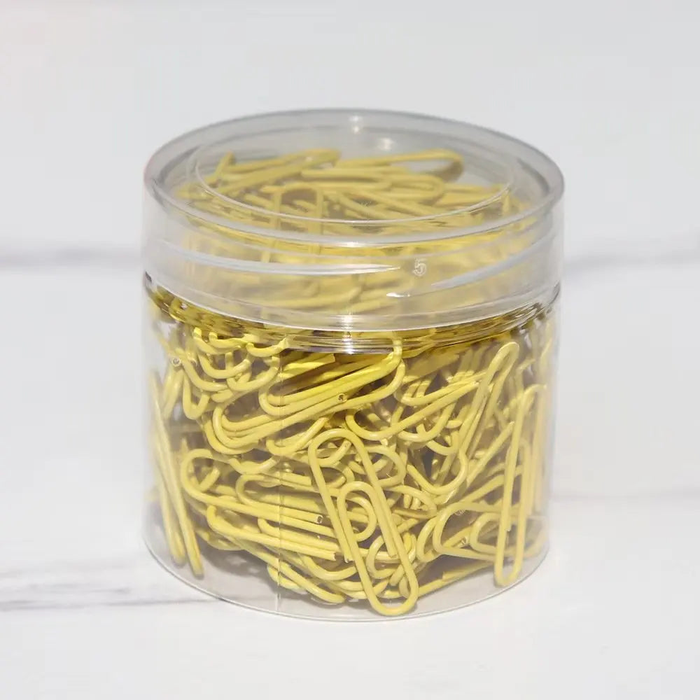 A box of paper clips, multi-color optional, color bills, small card storage gadgets, DIY small material clips, school supplies,