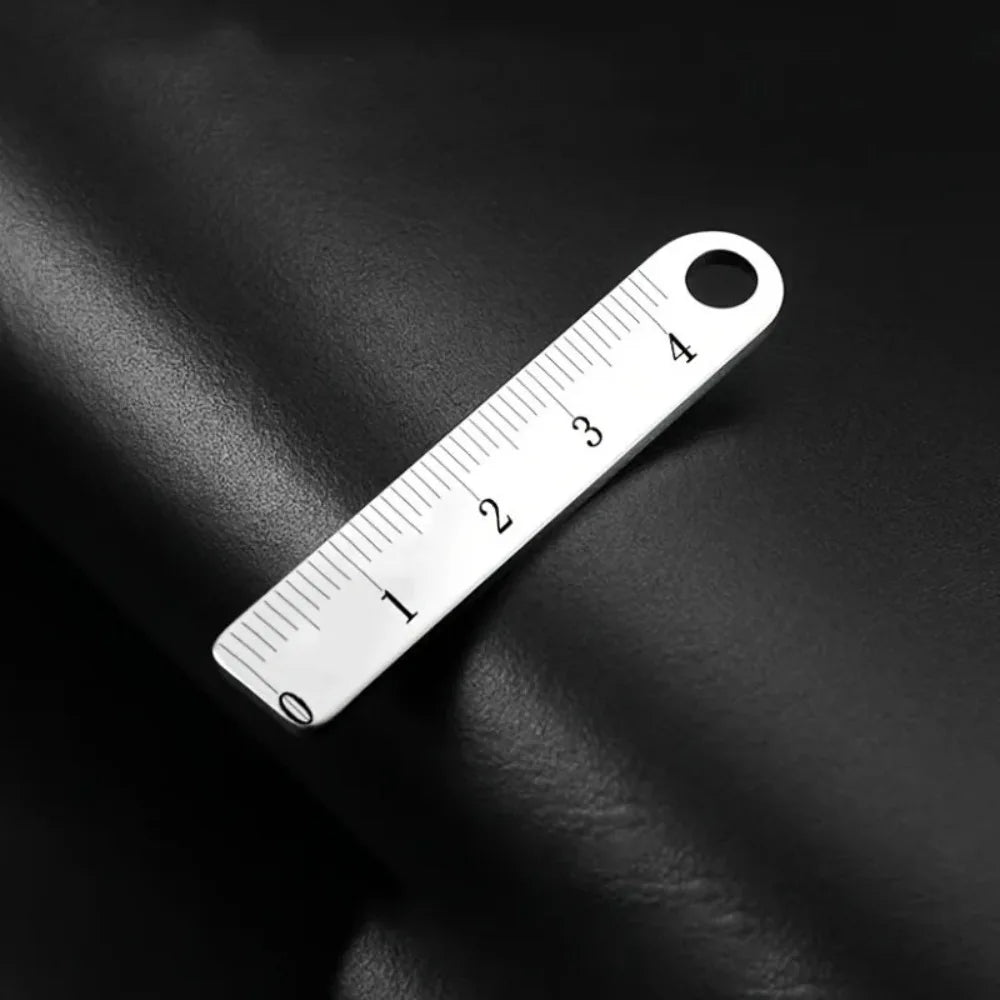 High Quality Portable Stainless Steel Mini Ruler Anti Lost Small Size Metal Ruler Keychain Mini Straight Ruler School Supplies