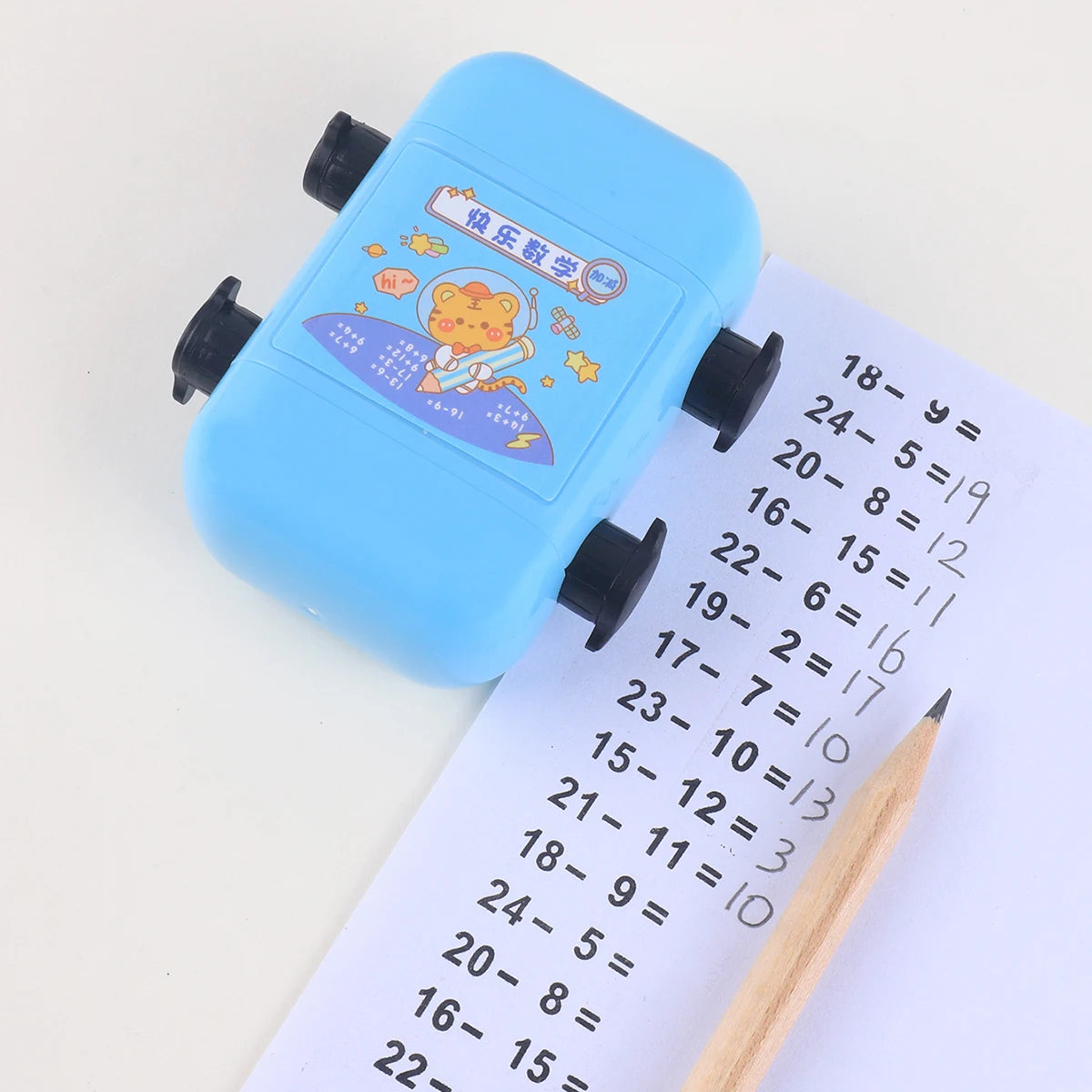 1 Two-in-one Double Roller Random Multiplication Stamp, Student Practice Math Calculation Question Builder Roller Stamp