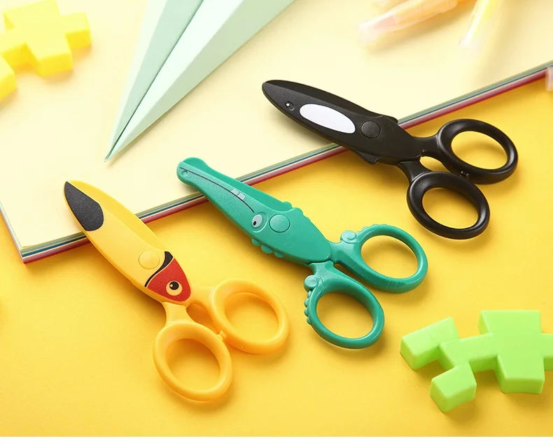 1pcs Kids Safety Scissor Cute Cartoon Plastic Knife Cutter for Children DIY Paper Handwork Office School Student F7231