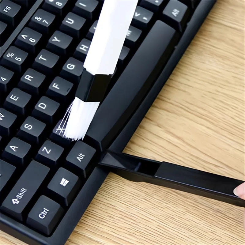 4pcs Keyboard Cleaning Kit with Keycap Puller, Plastic Keycap Remover & Shaft Cleaner for Mechanical Keyboard Maintenance.
