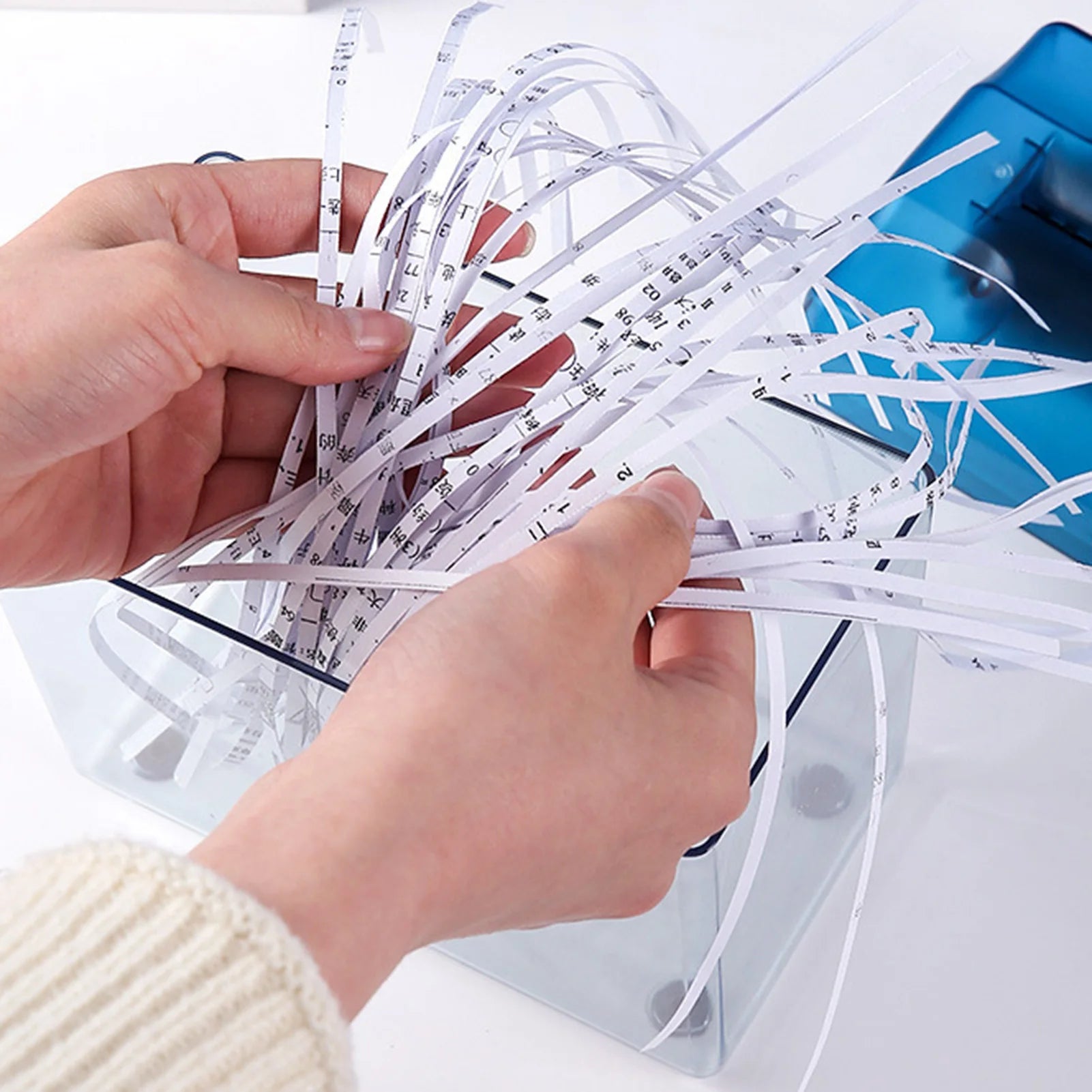 Hand Shredder Hand Crank Portable Mini Paper Cutting Tool Transparent Documents Paper Cutting Tool Birthday Gift Home Office