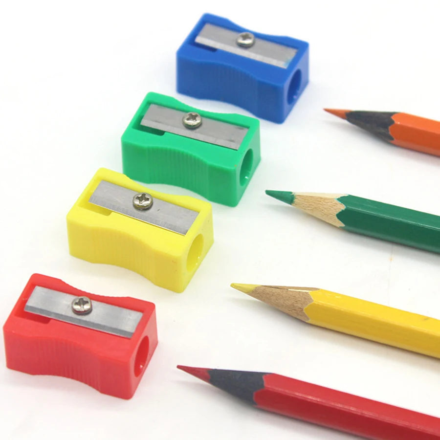 40-120pcs 2.5cm Mini Color Pencil Sharpener Curved Anti-slip Design Plastic Square Pencil Sharpener School Reward Stationery