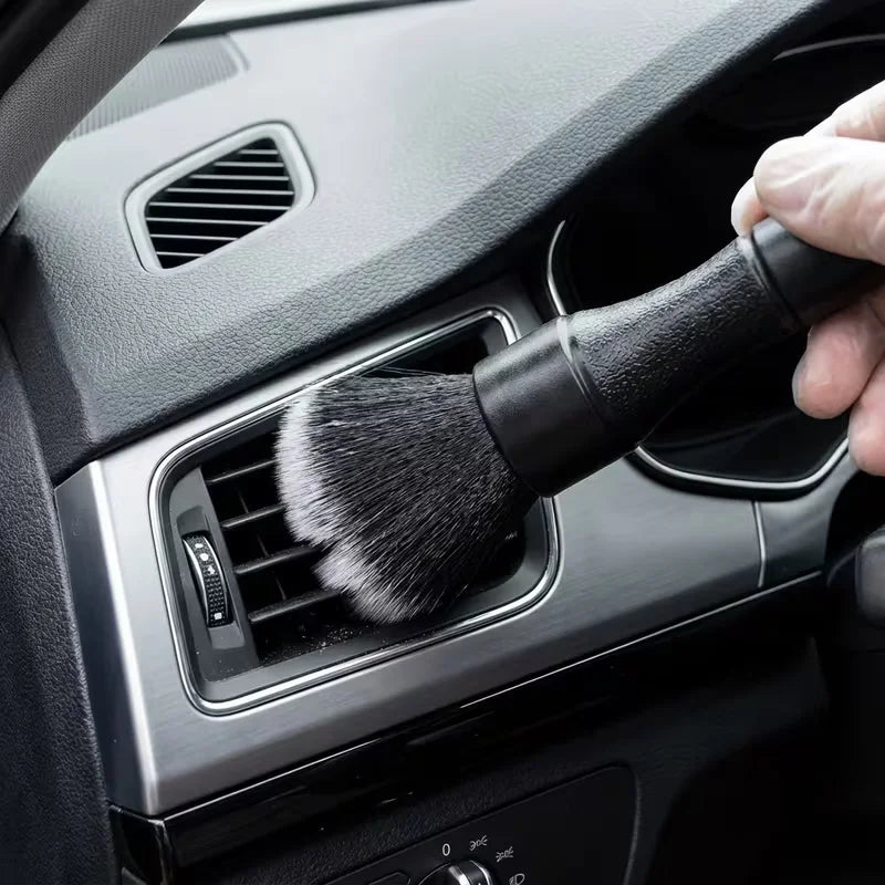 1PC Black Soft Bristled Dust Brush - Suitable for Cleaning Car Interiors, Instrument Panels, and Computer Keyboards