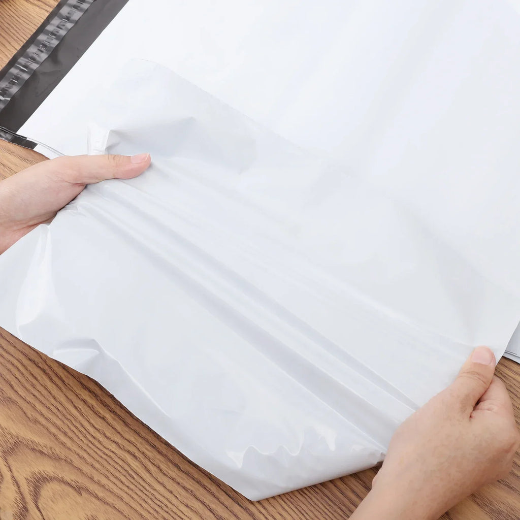 10-40Pcs Self Seal Shipping Bags Portable Poly Mailers Strong Adhesive Packing Mailing Envelopes 17x32cm 28x42cm 32x45cm 25x32cm