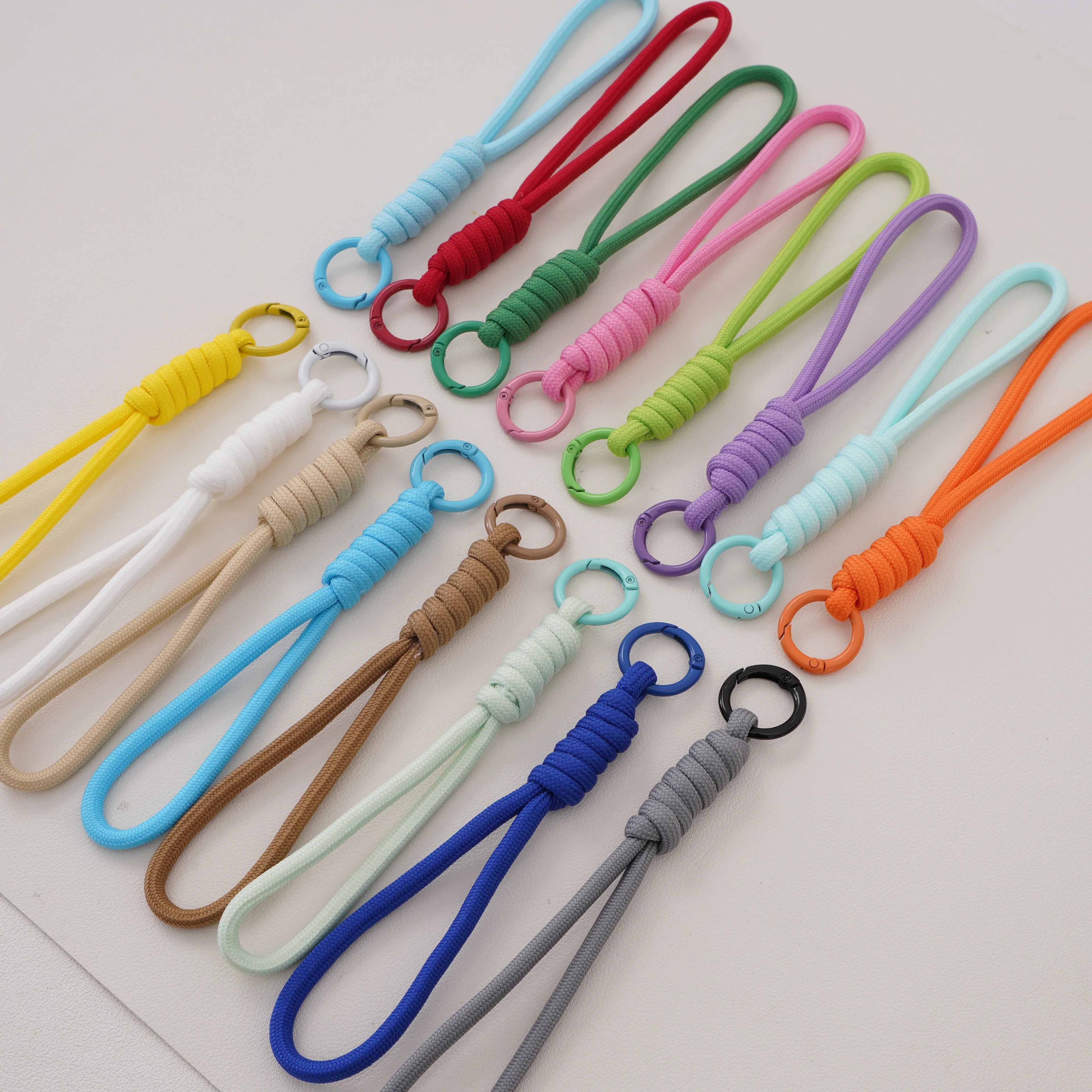 1PC Creative Braided Lanyard Keychain for Phone Case Anti Lost Knot Rope Strap Car Key Chains DIY Accessories Fashion Keyring