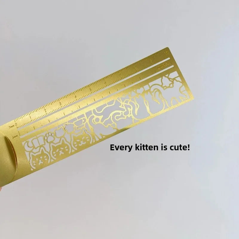 1pc Kawaii Cat Ruler Hollow Metal Bookmark Ruler Multifunctional Ruler for Painting Drawing Diary Hand Account Tool Cute Gift