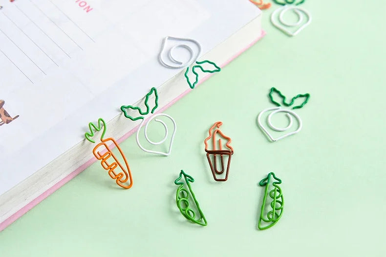 10Pcs Creative Vegetable Carrot Ice Cream Paper Clip Metal Bookmark  DIY Student Read Label Supplies Stationery