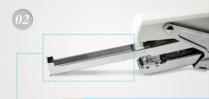 Deli 0329 Manual Plier Stapler Hand-Held Type 20 Sheets Capacity 80g Metal Effort-Saving Stapler for Office And School Supplies