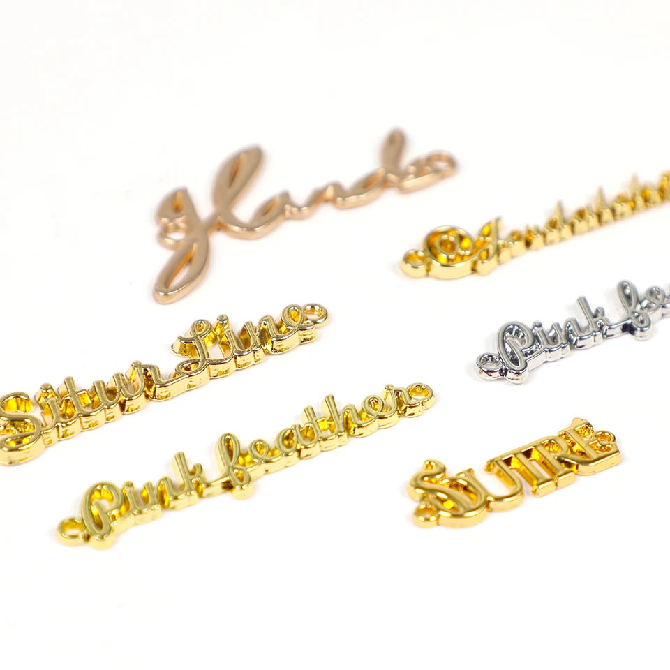 Custom Logo 3D Metal Letters Zinc Alloy Name Tag for Handbag Clothing Metal Labels Sew-On
