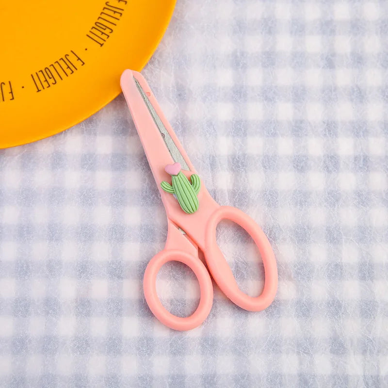 1pcs Cartoon Child Safety Scissors Stationery DIY Paper Cutting Cute Student Office Portable Art Scissors Tool
