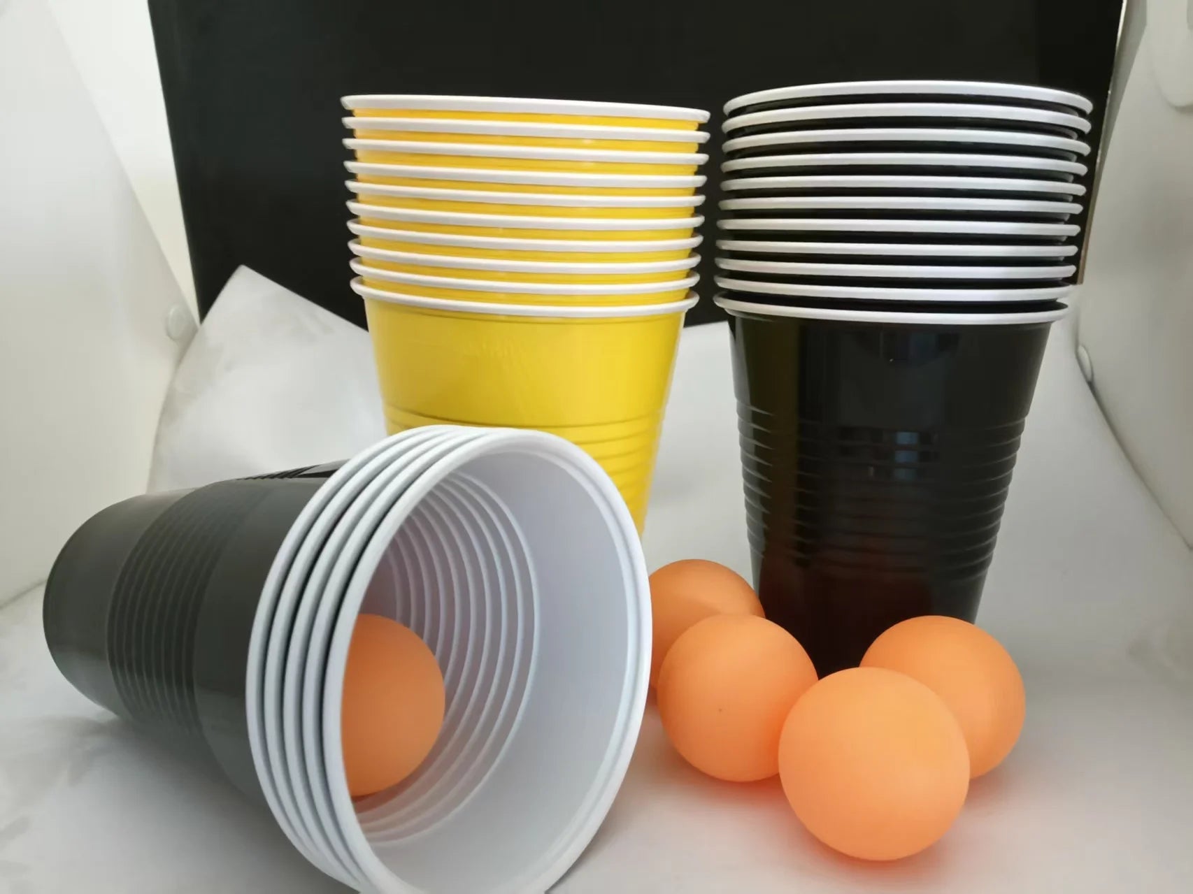 Cup Pong Game Set 22 Pcs 16 Oz Plastic Party Cups with 4 PCS Ping Pong Balls for Christmas New Year Gift  Gratuation Party