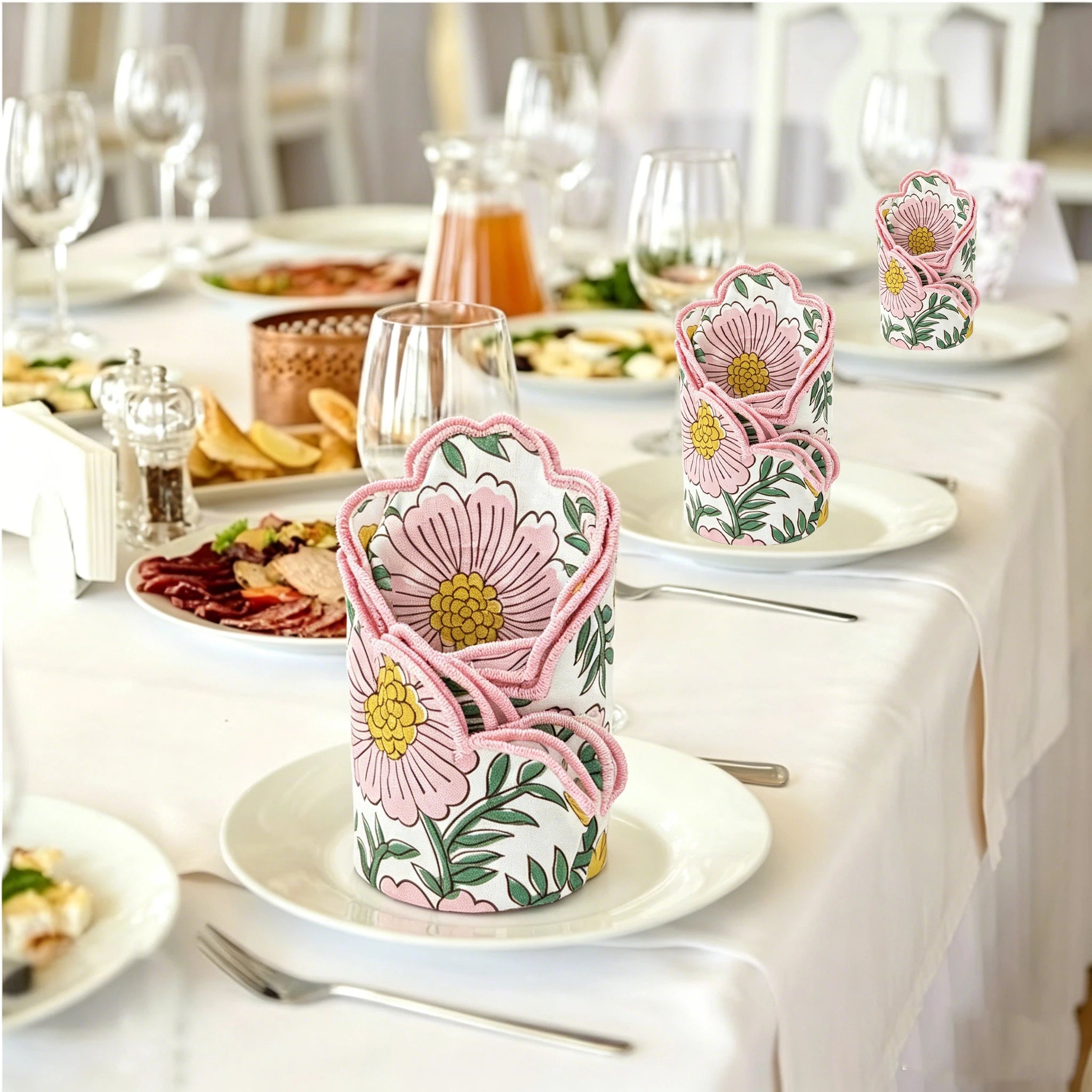 Lotus Shaped Embroidered Edge Napkins 4pcs/set Thickened Pure Cotton Breathable Placemats for Weddings Christmas Daily Party