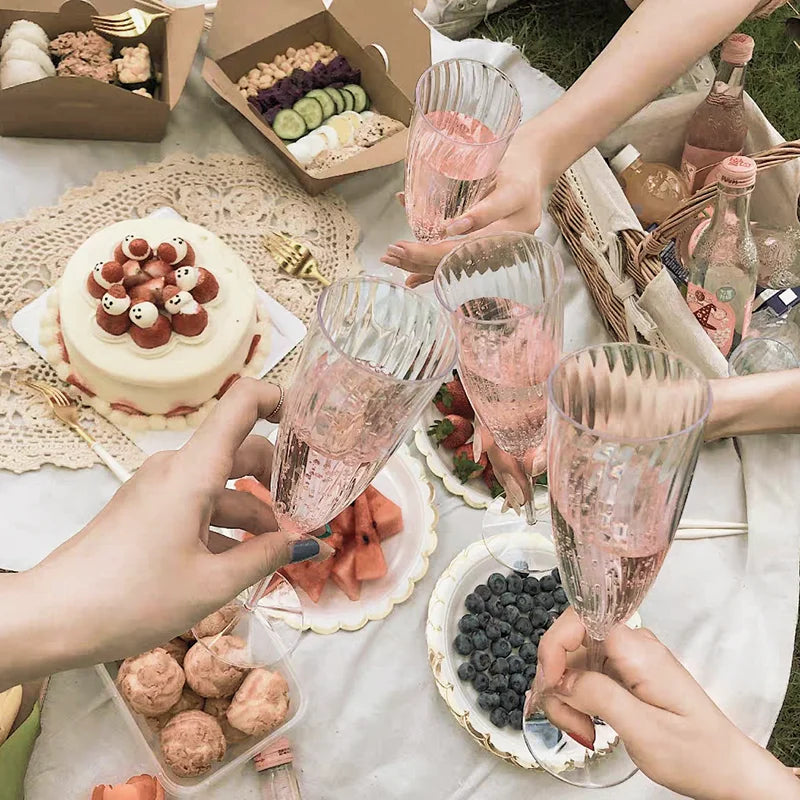 24/48Pcs Plastic Champagne Flutes Disposable Wine Glasses Reusable for Bachelorette Party Supplies Birthday Wedding Toasting 6oz
