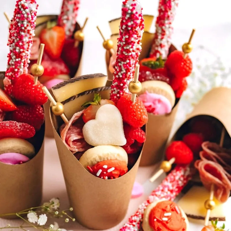 50/100PCS Disposable French Fries Cups Kraft Paper Snack Cups Ice Cream Waffles Dessert Catering Party Food Containers Supplies