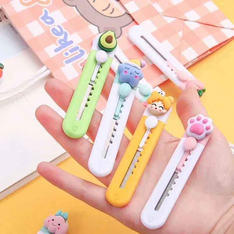 3/5Pcs Cartoon Cat Cat Claw Clouds Mini Letter Opener Plastic Utility Knife Stationery for School Office Home