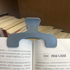 1Pcs Simple Fixed Book Clips Frosted Transparent Page Holder For Reading Tool Memo Clip Desk Accessories Practical Note Holder