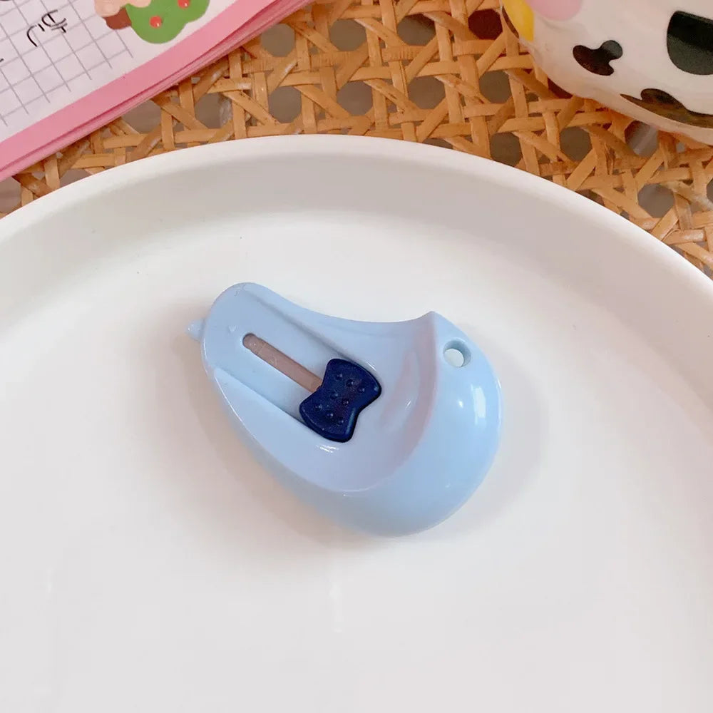Cute Cat Paw Cloud Utility Knife MINI Pocket Sized Craft Wrapping Box Paper Envelope Cutter Letter Opener Student Art Supplies
