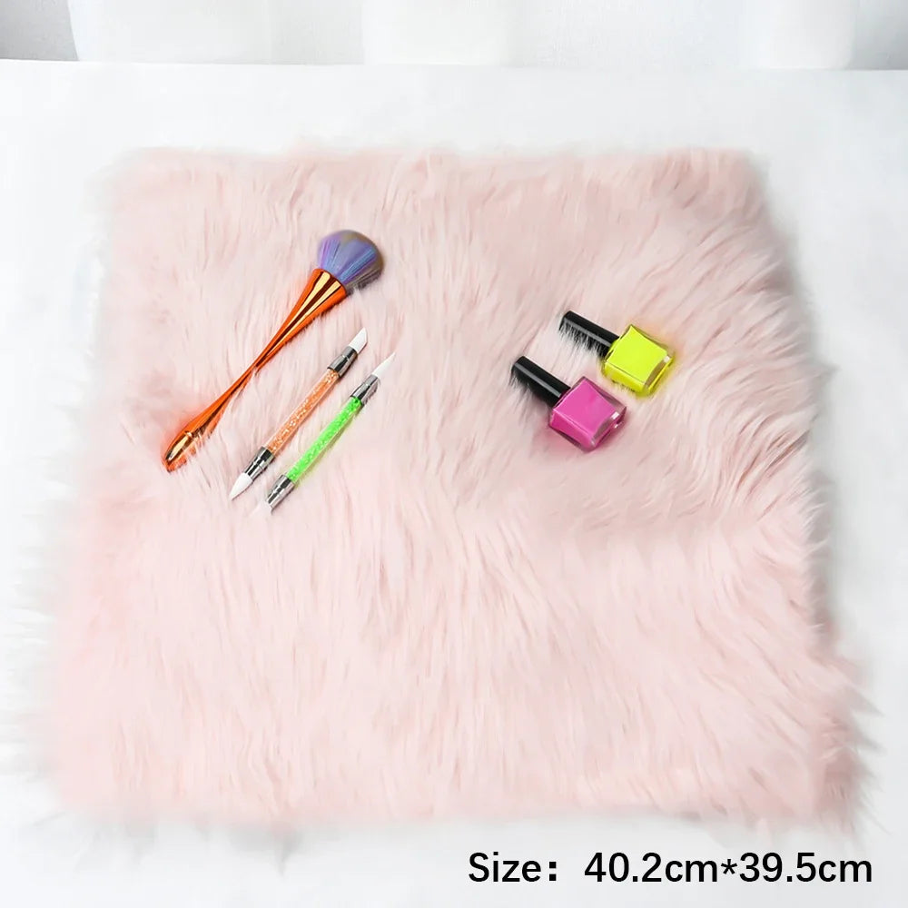 Pink Nail Art Soft Fur Foldable Hand Rest Pad Nail Art Photo Background Manicure Practice Cushion Mat Nail Equipment Tool
