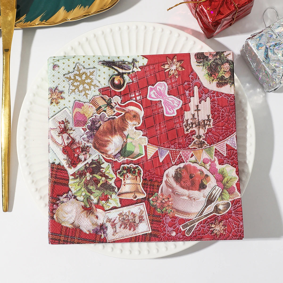Christmas Party Napkins Disposable Dinner Serviettes Santa Claus Christmas Tree Gifts Flower Element Style Art Decoupage Napkins