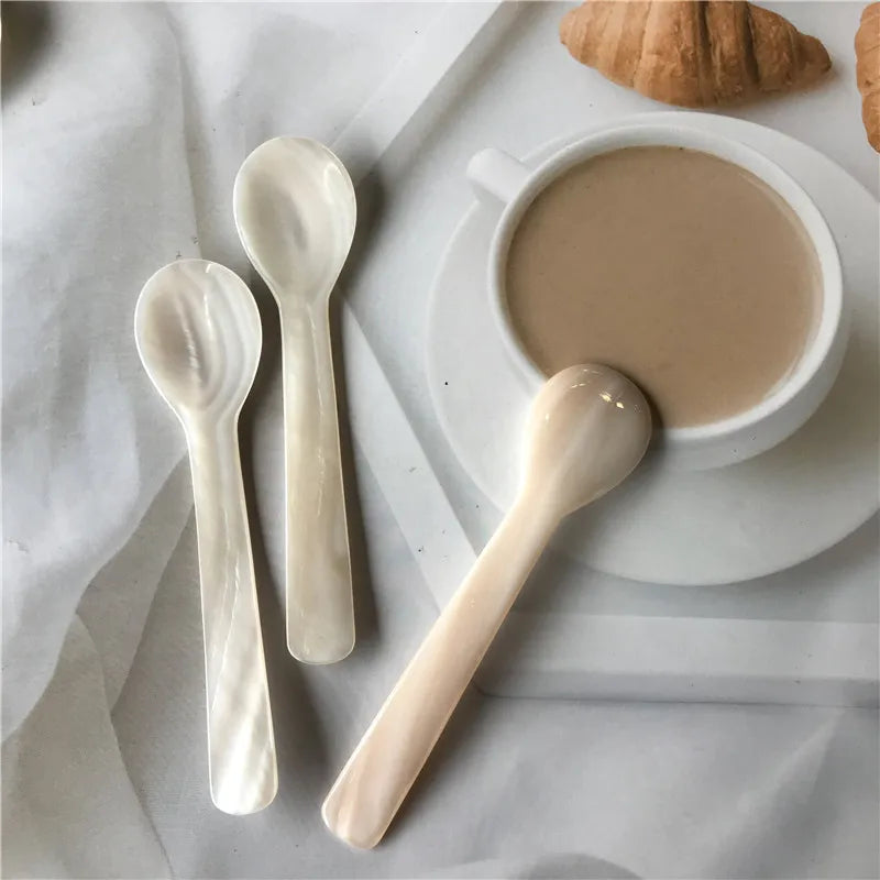 Kitchen Tools 9-13CM Natural Shell Ice Spoon Cream Coffee Caviar Spoon Mother of Pearl Seashells Stirring Spoons Teaspoon Crafts