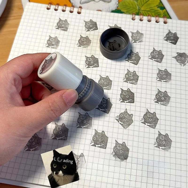 Funny Emoji Stamps Creative Small Round Seals for Students Cute Portable DIY Hand Account Decoration Seal