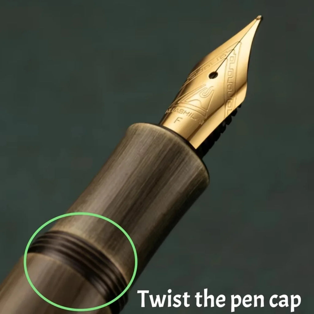 1Pc Brass Fountain Pen, 0.5mm Nib, Heavy Metal Feel, for Business and Office Use, Rotating Cap, Mini Short Style, Includes Ink Absorber, 2.6mm Caliber, for Students/Office, Holiday Gifts, Valentine's Day, Back-To-School Seaso