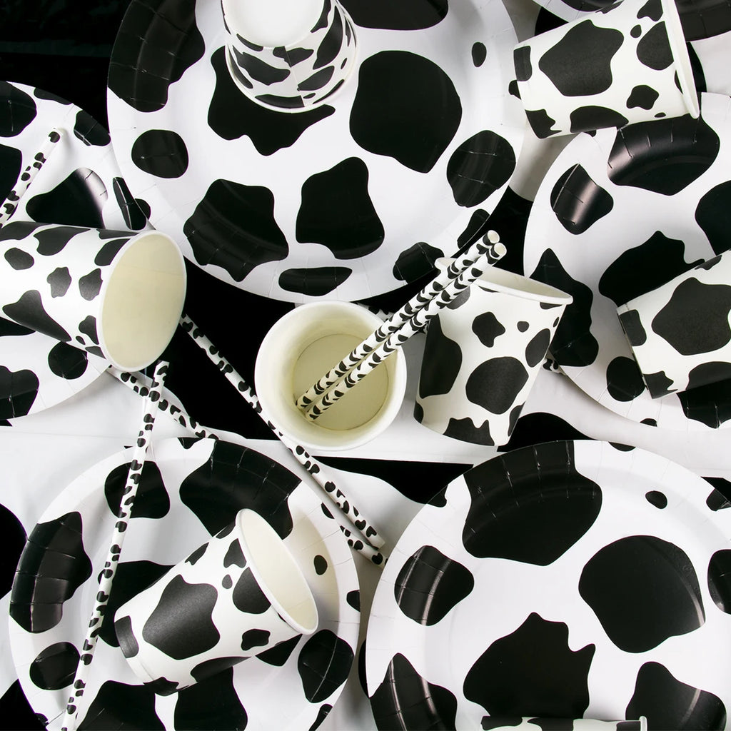 Cow Party Themed Disposable Tableware Set Paper Plates and Cow Napkins for Kids Cow Themed Birthday Party Decorations