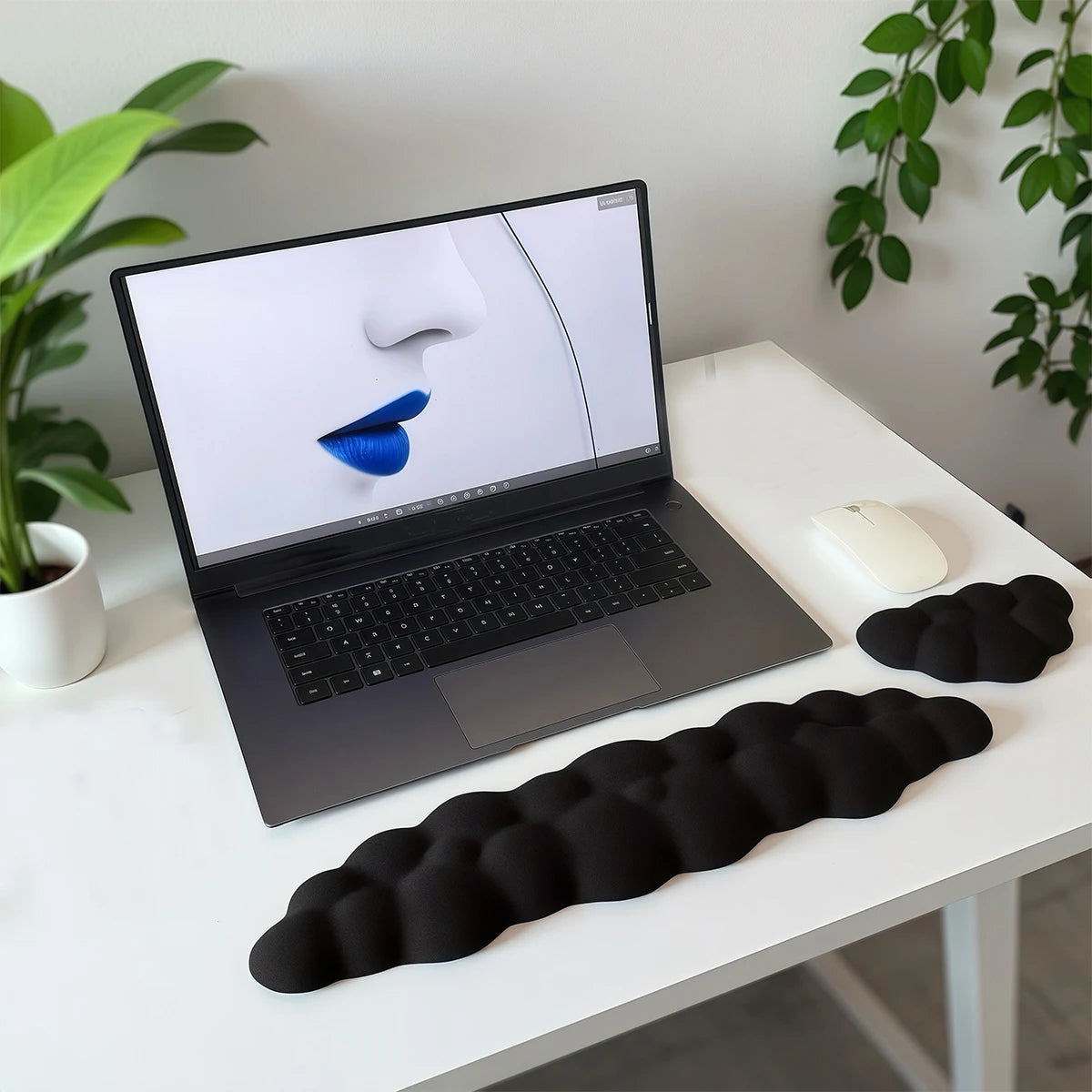 Cloud Shape Wrist Rest Pad Anti-Slip Desk Mat Memory Foam Palm Rest Ergonomic Mouse Pad Typing Wrist Rest Office Accessories