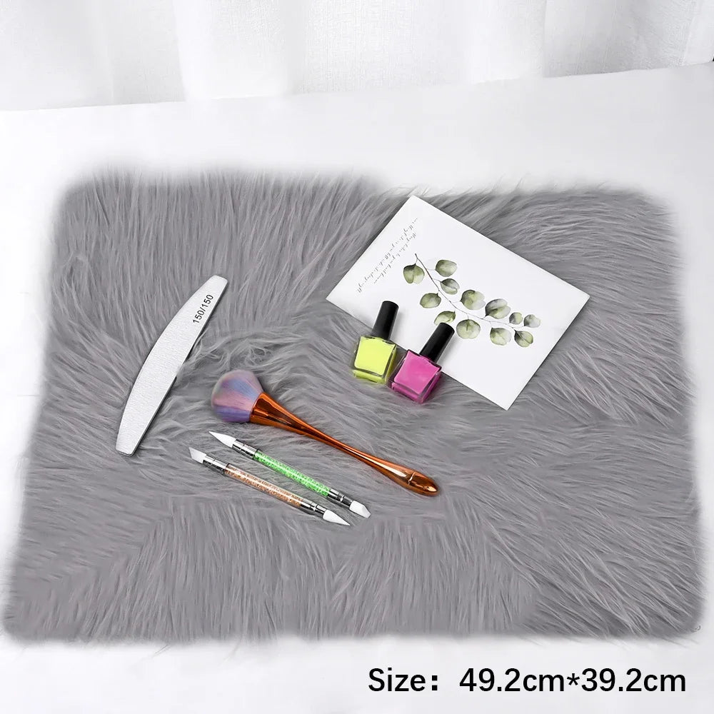 Pink Nail Art Soft Fur Foldable Hand Rest Pad Nail Art Photo Background Manicure Practice Cushion Mat Nail Equipment Tool