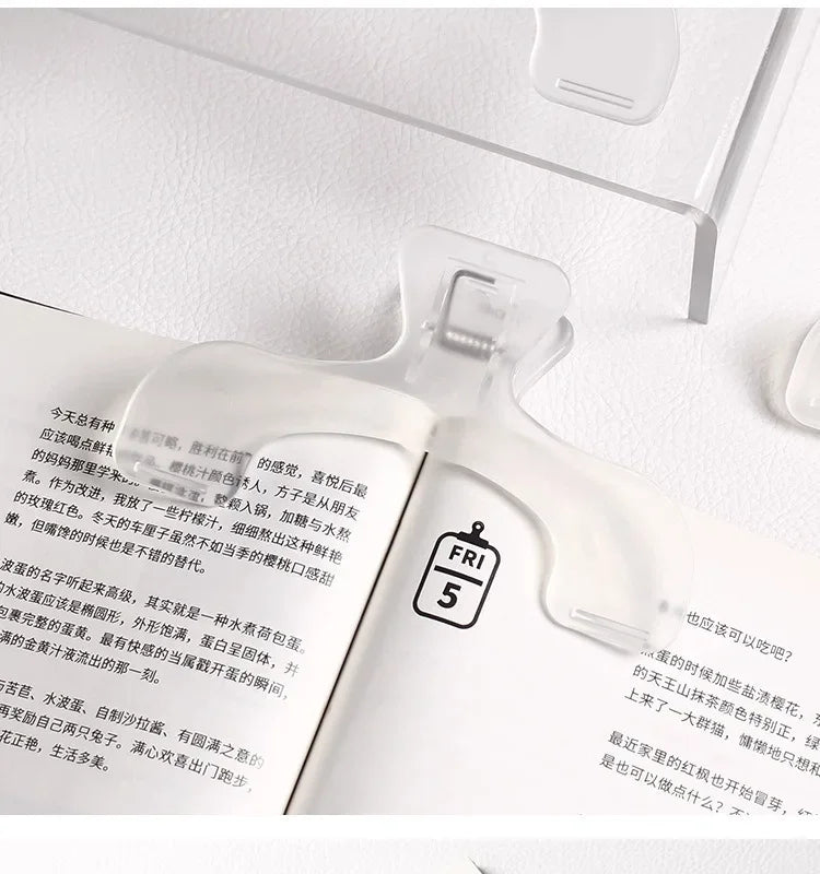 Transparent Plastic Book Clip Simple Reading Aid Fixed Book Holder Bookmarks Creative Design Practical Note Holder for Bookstore